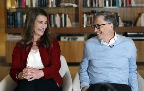 Bill Gates, salah satu pendiri Microsoft dan mantan CEO, berbicara dalam acara peringatan 50 tahun Microsoft di kantor pusat Microsoft pada 4 April 2025 di Redmond, Washington, Amerika Serika