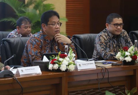 Belanja pemerintah pusat terealisasi sebesar Rp2.602,3 triliun atau 96,3% dari target. Tampak dalam foto, Menteri Keuangan (Menkeu) Purbaya Yudhi Sadewa saat Konferensi Pers APBN Kita, di Kan