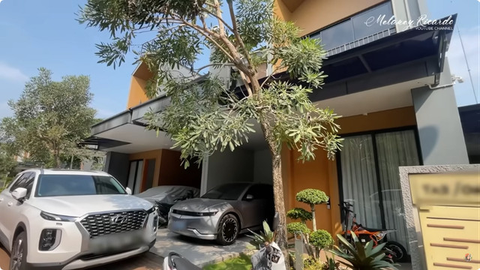 Potret Rumah Farida Nurhan (YouTube Melaney Ricardo)