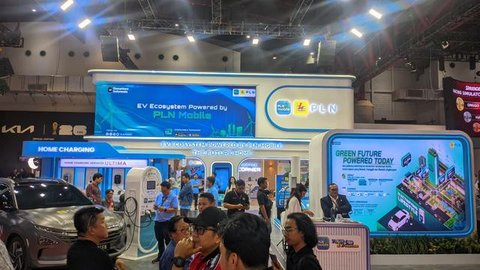 PLN memastikan SPKLU siap melayani dan memudahkan untuk masyarakat menggunakan mobil listrik selama periode mudik Lebaran 2023. (Dok PLN)