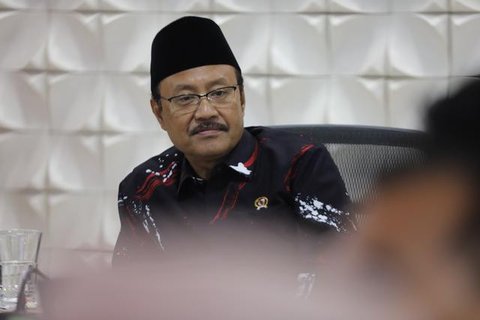 Menteri Kesehatan (Menkes) Budi Gunadi Sadikin dalam rapat kerja bersama Komisi IX DPR RI, Senin (26/5). (Foto: tangkapan layar YouTube TVR Parlemen)