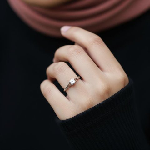 Model Cincin Berlian Luxury Look Minimalis 2026 (AI)