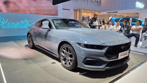 Ford Mustang melantai di ajang IIMS 2026 (Liputan6/Azkal Azkia)