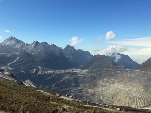 Area tambang bawah tanah Grasberg Block Cave (GBC) PT Freeport Indonesia. Pada 2024 PTFI berhasil memproduksi tembaga 1,8 miliar pound serta 1,86 juta ounces emas. Foto: PTFI