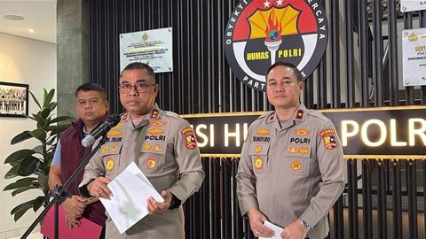 Kapolres Bima AKBP Didik Putra Kuncoro Saat Konferensi Pers Terkait Orang Hilang (Instagram @Didik_Putra_Kuncoro)