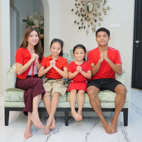 Cut Meyriska dan Roger Danuarta (Sumber: Instagram/cutratumeyriska)