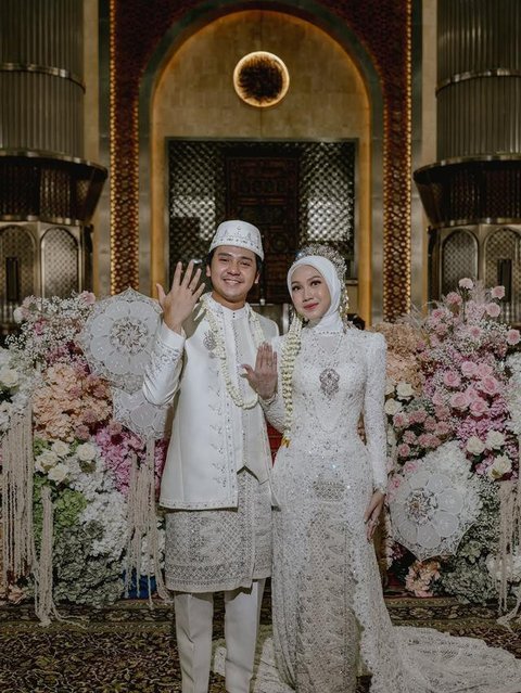 Al Ghazali dan Alyssa Daguise. (Foto: Instagram/alyssadaguise)