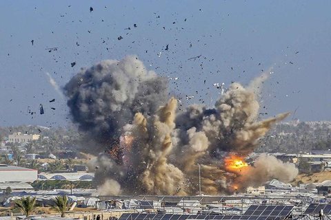 Karya seni tersebut merupakan bentuk ketahanan dan upaya untuk memberikan kegembiraan bagi warga Palestina yang terpaksa mengungsi akibat perang berkepanjangan antara Israel dan Hamas. Tampak