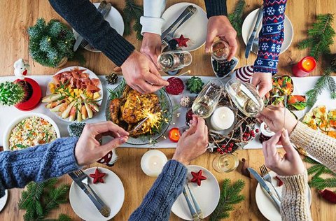 Ilustrasi memanaskan hingga Memanggang Makanan di oven/dok. Unsplash Alex