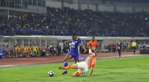 Persib Bandung menang 1-0 atas Ratchaburi FC pada leg kedua 16 besar AFC Champions League 2 2025/2026 di Stadion GBLA, Kota Bandung, Rabu (18/2/2026) malam. Namun, Persib tersingkir dengan ag