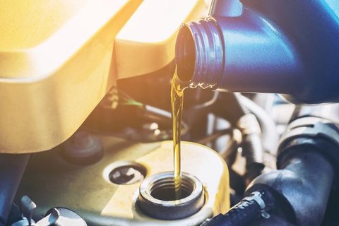 Mobil Jarak Tempuh Tinggi (Gemini AI)