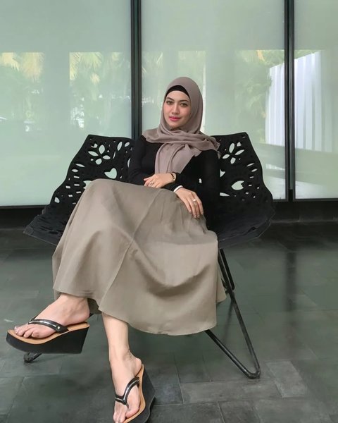 Profil Della Perez, Adik Julia Perez yang Sempat Dikabarkan Pindah Agama