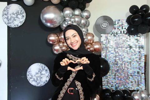 Profil Della Perez, Adik Julia Perez yang Sempat Dikabarkan Pindah Agama