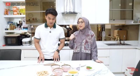 Potret Liburan Ria Ricis dan Moana di Dubai/Instagram/@riaricis1795