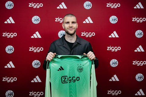 Maarten Paes di Ajax Amsterdam. (Dok. ajax.nl)