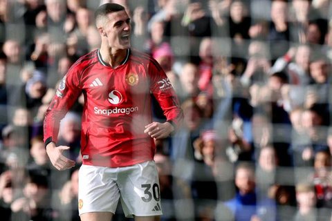 Penyerang Manchester United, Benjamin Sesko. (AFP)