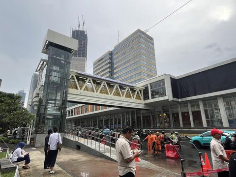 Rencana Jembatan Penyeberangan Orang (JPO) Halte Transjakarta MH Thamrin terintegrasi dengan Gedung Sarinah. (Liputan6.com/Winda Nelfira)