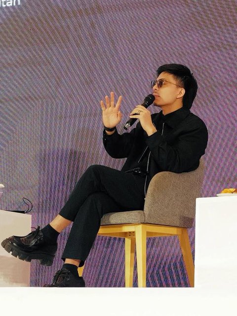 Atta Halilintar membenarkan Ashanty menjual rumah mewah di Cinere seraya menegaskan keputusan ini bukan karena masalah finansial melainkan efisiensi. (Foto: Dok. Instagram @attahalilintar)