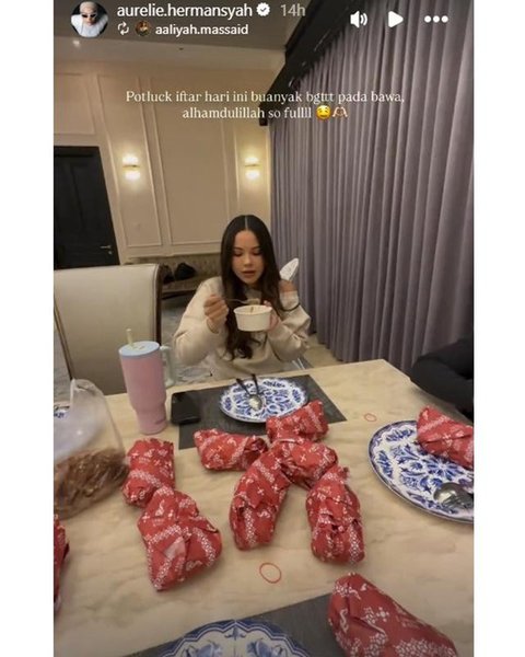 Potret dapur dan meja makan di rumah Aaliyah Massaid saat bukber geng artis. [IG: @aurelie.hermansyah]