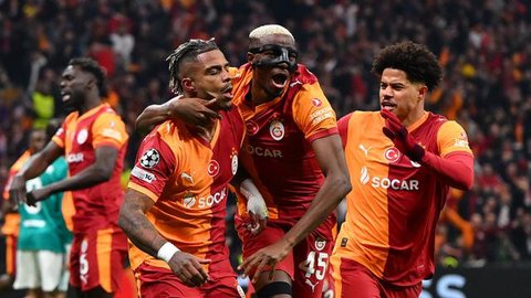 Selebrasi striker Galatasaray Victor Osimhen usai menjebol gawang Liverpool di Ali Sami Yen Stadium di matchday 2 league phase Liga Champions 2025/2026, Rabu (01/10/2025) dini hari WI