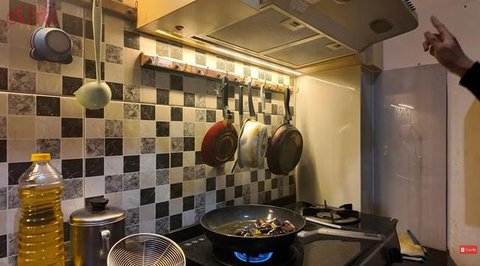 Potret Dapur Rumah Sederhana Lady Rara dan Aladull (youtube.com/@Aladull)