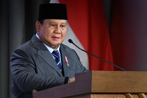 Presiden Prabowo Subianto saat memimpin sidang kabinet paripurna 1 tahun pemerintahan di Istana Negara Jakarta, Senin (20/10/2025). (Foto: Liputan6.com/Lizsa Egeham).