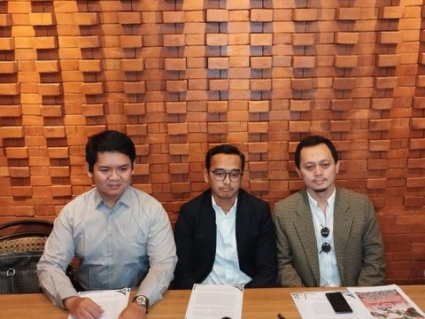 Suami Maissy Pramaisshela, dr. Riky Febriansyah mengklarifikasi serta membantah tudingan predator koas tak lama setelah isu perselingkuhan merebak.