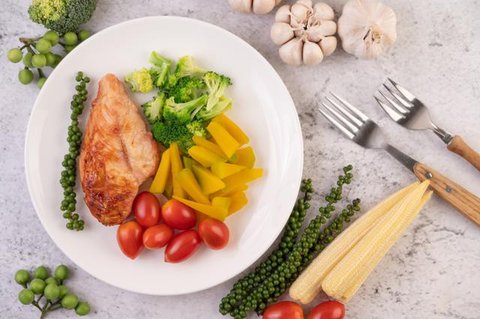 Mengurangi konsumsi gula dan karbohidrat sesuai dengan kebutuhan menjadi salah satu pencegahan kanker (Foto: Pexels.com)