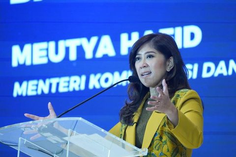 Menkomdigi Meutya Hafid memberikan pernyataan jelang implementasi PP Tunas. (Antara)