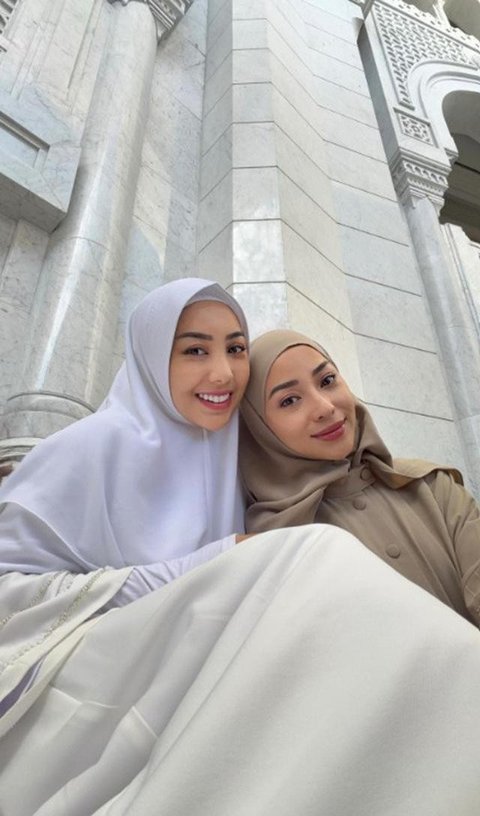 Gaya Hijab Terbaru ala Nikita Willy (instagram.com/nikitawillyofficial94)
