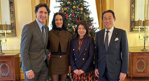 Katy Perry dan Justin Trudeau. (dok. Instagram @katyperry/https://www.instagram.com/p/DWZ1Nq7gSo5/)