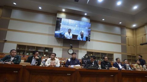 Amsal Sitepu Saat Rapat dengan Komisi III DPR RI (Tangkapan Layar siaran YouTube TV Parlemen)