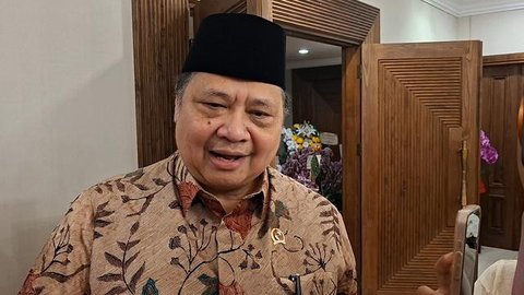 Menteri Ketenagakerjaan (Menaker) Yassierli, di Kantor Kemnaker, Rabu (12/11/2025). (Foto: Liputan6.com/Tira Santia)