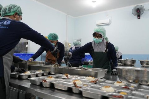 Menteri Koordinator Bidang Pangan, Zulkifli Hasan. Program Makan Bergizi Gratis (MBG) sudah berhasil menjangkau lebih dari 60 juta penerima