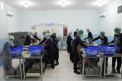 Menteri Koordinator Bidang Pangan, Zulkifli Hasan. Program Makan Bergizi Gratis (MBG) sudah berhasil menjangkau lebih dari 60 juta penerima