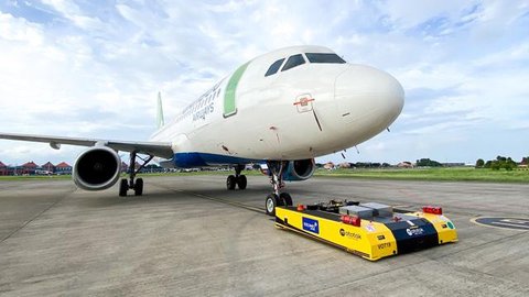 Pesawat dari berbagai maskapai penerbangan terlihat di fasilitas perawatan, perbaikan, dan perombakan pesawat komersial (MRO), Tarmac Aerosave Aragon, yang terletak di Bandara Teruel, Teruel,