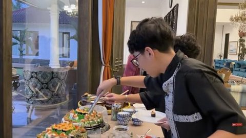 Potret Ruang Makan di Rumah Mayangsari (Foto: YouTube Mayangsari Channel)