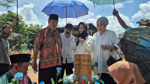 Makam Vidi Aldiano. (M Altaf Jauhar/ Liputan6.com)