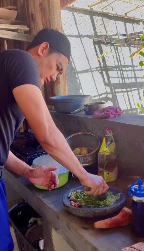 Potret Dapur Boby Tince di Kampung / Instagram @boby_tince