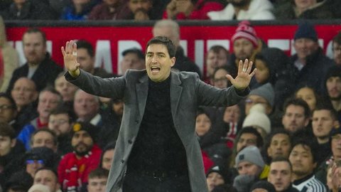 Pelatih Barcelona, Xavi Hernandez tercatat menjadi pelatih termuda keempat pada Liga Champions 2023/2024. Saat ini juru taktik yang mulai menangani Blaugrana sejak awal musim 2021/2022 mengin
