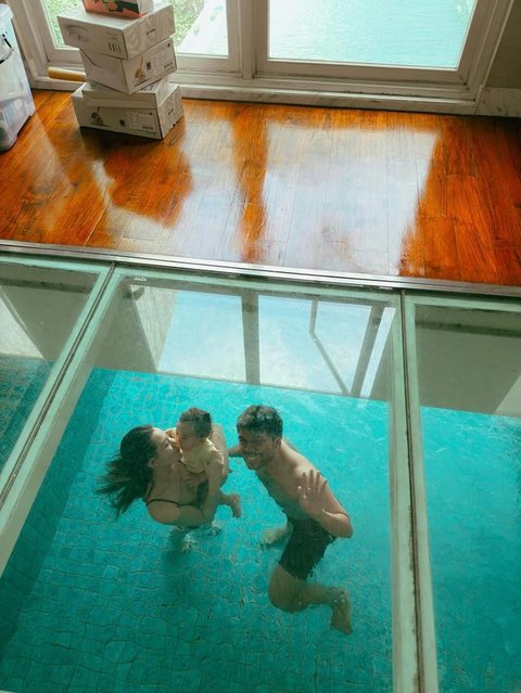 Potret Kolam Renang di Rumah Aaliyah Massaid dan Thariq Halilintar/ Instagram @thariqhalilintar