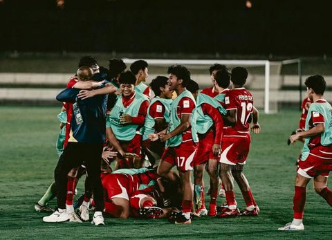Starting XI Timnas Indonesia U-17, saat menghadapi China dalam laga pertama Grup B Piala Asia U-17 2026 di Lapangan A King Abdullah Sports City Training Stadium, Jeddah, Selasa (5/5/2026). (D