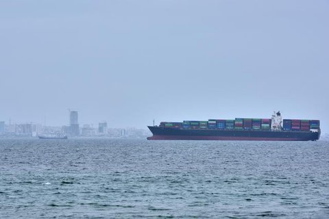 Pertamina Patra Niaga mengoptimalkan peran armada kapal yang menjadi penghubung berbagai titik distribusi energi domestik.