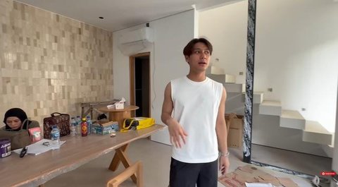 Desain Dapur dan Meja Makan Villa Lesti Kejora di Bali (youtube.com/@LeslarEntertainment)