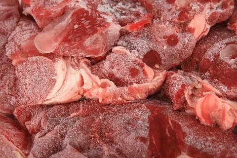 Cara Terbaik Menyimpan Daging Kurban (Ilustrasi Freepik)