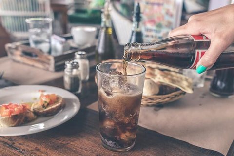 Ilustrasi Minuman Bersoda Credit: pexels.com/Jim