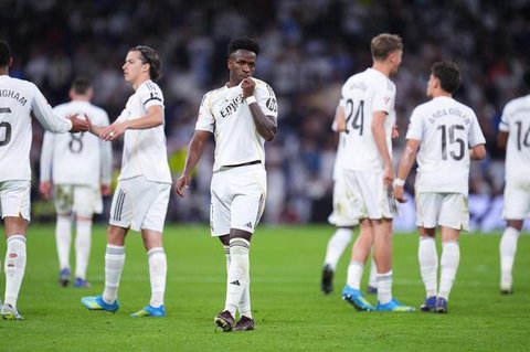Pemain Chelsea, Enzo Fernandez, saat melawan Leeds United pada laga pekan ke-26 Liga Inggris 2022/2023 di Stamford Bridge, London, Sabtu (05/03/2023). Pemain muda terbaik Piala Dunia 2022 ini