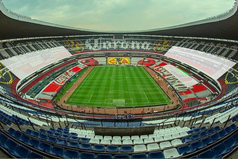 Estadio Azteca adalah salah satu stadion termegah yang terletak di pusat ibu kota Meksiko.