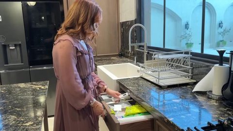 Potret Dapur Kotor di Rumah Baru Tasya Farasya (Foto: YouTube/Tasya Farasya)