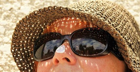 Moisturizer menjadi langkah akhir penting untuk menjaga kelembapan kulit. (Sumber: Pexels).